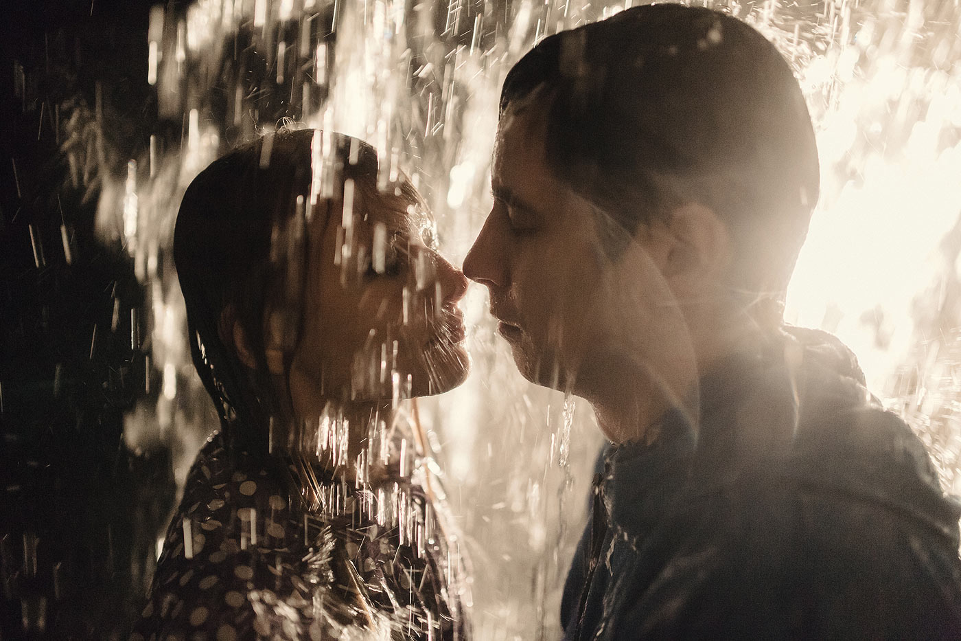LoveStory Данил и Настя Водопад Ижевск ночью фотограф Юрий Князев