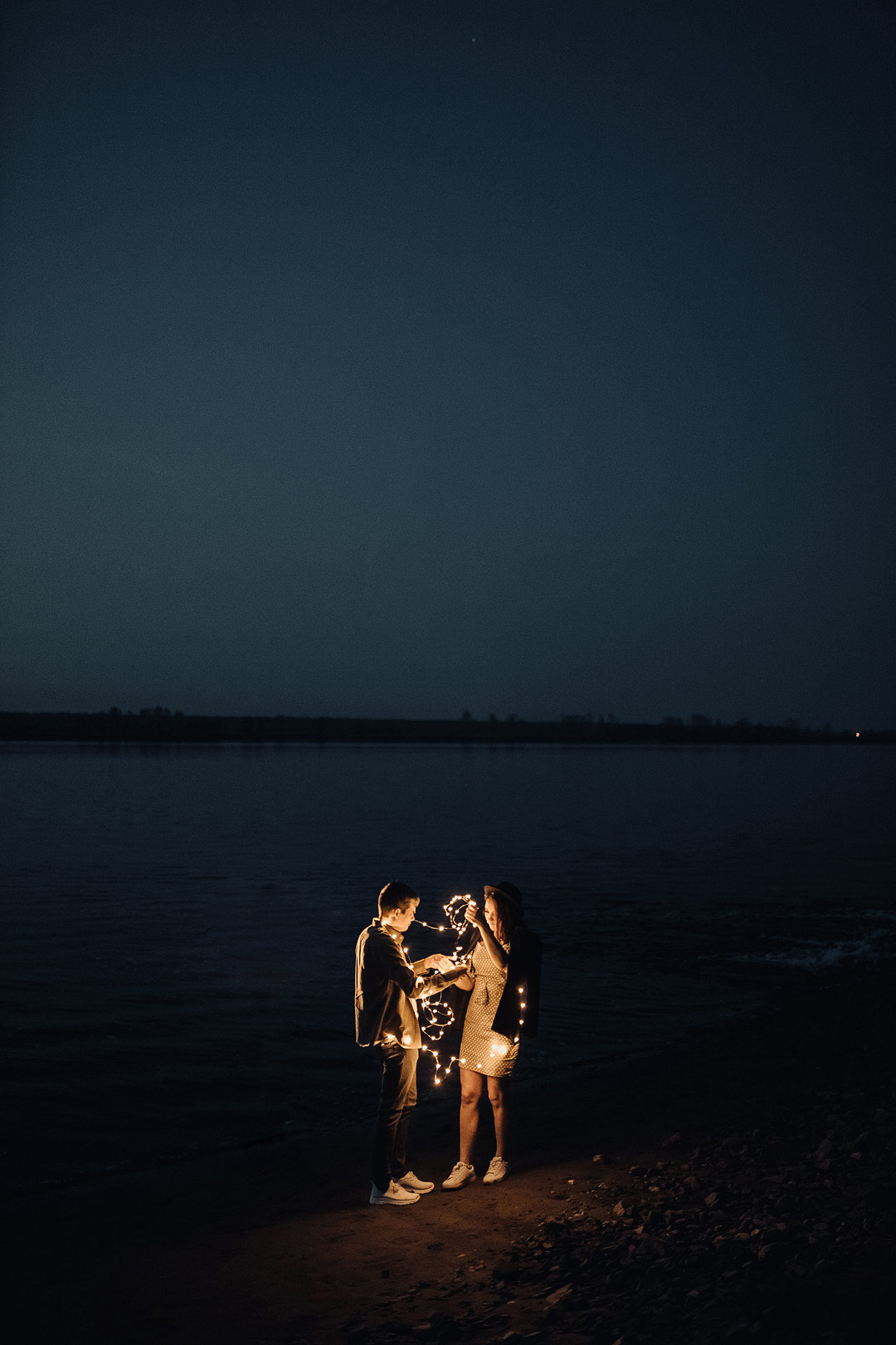 Рома и Настя LoveStory вечером на Каме